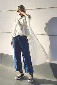 This Japan Street Style Trend Is Huge Literally Refinery29 In 2020 Japan Fashion Street Japanese Street Fashion Street Style Trends