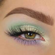 Makeup Green 41 Idees De Maquillage Pour Les Yeux Verts Parfaits In 2020 Makeup For Green Eyes Green Makeup Colorful Eye Makeup