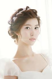 Pre Wedding Korea Wedding Make Up Hair Salon Hellomuse Com Korea Pre Wedding Promotion Bridal Hair Wedding Hairstyles Medium Hair Styles
