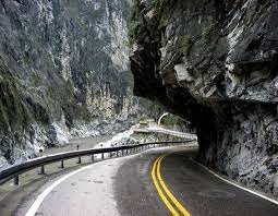 The 15 Most Dangerous Roads In The World Dangerous Roads Taroko National Park Best Places To Travel