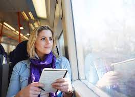 Dream Of Living Abroad 5 International Jobs You Can Apply For Asap International Jobs Airline Jobs Job