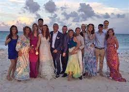 Trailer de la boda de juanito makandé y lorena castell en las playas de el palmar (cádiz). Las Bodas Vip En La Playa Conoce Cuales Zaask Espana