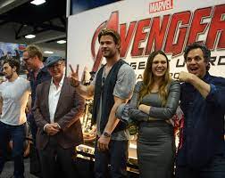 Age of ultron 8.2 avengers: Avengers Age Of Ultron Cast With Harley Davidson S Project Livewire At Comic Con Photos