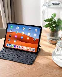 Its Friday Online Black Friday Black Friday Shopping Black Friday Stores Black Friday Sale Black Friday Gifts Black In 2020 Apple Products Ipad Pro Ipad