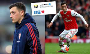 Birçok spor outdoor ürünleri gibi artık fenerium taraftar ürünleri ve ve adidas markalı orijinal fenerbahçe formaları da hepsiburada.com'da! Mesut Ozil Hints That He Could Wear Number 67 Shirt For Fenerbahce Daily Mail Online
