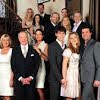 Darin sind mehrere szenen der soap zu sehen, die demnächst im fernsehen ausgestrahlt werden. Https Encrypted Tbn0 Gstatic Com Images Q Tbn And9gcs9gwis5tucj2lbghn3hes9ovnl9rkgf Phu6ukvxsu42jif5psr2jwaqfnnloqgwwrzndb6vccieumxgklmg Usqp Cau Ec 45799660