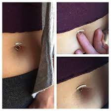 Lunula Belly Button Barbell Minimal Belly Ring Jewelry - Etsy | Piercing en  las orejas, Perforaciones en orejas bonitas, Tatuaje del ombligo