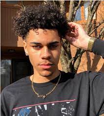 Pin on Handsome guys ❤