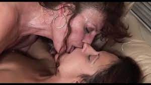 mature lesbian seduce Movies