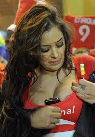 Larissa Riquelme Photo Gallery