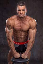Meet The HUNKS – The Hot Male Strippers Of HUNKS The Show
