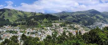 Ecuador Travel Guide: See, Do, Costs, & Save (Updated 2023)