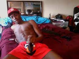 Str8 Men Jerk His Angry Bird, Free Gay Masturbators Porn Video | xHamster