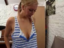 Downblouse Nipples Handy Pornos - NurXXX.mobi