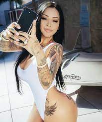 Pin on Mulheres tatuadas