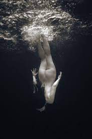 Under Water Nude - 64 porn photos