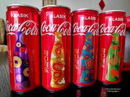 Follow Me To Eat La - Malaysian Food Blog: Coca-Cola Malaysia introduces  Eight New, Limited-Edition Designs for Chinese New Year 2019