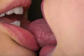 Oral-Sex-Gap: Männer werden häufiger oral befriedigt als Frauen