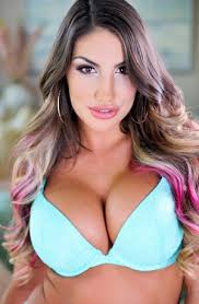 Watch new hot 🔥 photos and videos of a porn star August Ames 💋, extreme  materials and life details