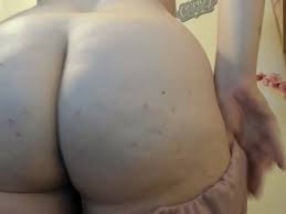 Your Beautiful Italian Stepmother Makes You Smell Her Farts - Free Porn  Videos - YouPorn