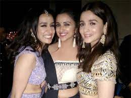 30 Most Searched Hottest Indian Women Names and Pics