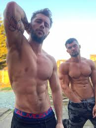 J. (Top 0.3% onlyfans) on Twitter: 