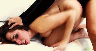 Watch as Horny Milfs Get Naked and Wild in these Nackt Gifs