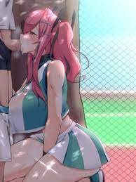 A quick BJ in the shade : r/hentai