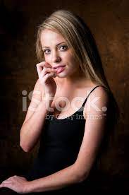 Schüchternes Mädchen Stockfoto | Lizenzfrei | FreeImages