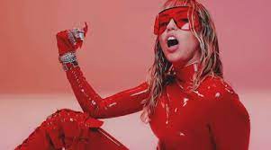 Hot Miley Cyrus Gifs GIFs | Tenor