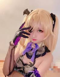 Sharing my recent Fischl cosplay! : r/Genshin_Impact