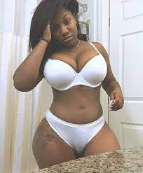 Curves That'll Make You Go Wild: Big Booty 2XL Babes!