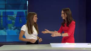 IFA 2018: Blick hinter die WELT-Kulissen mit Moderatorin Lena Mosel -  YouTube