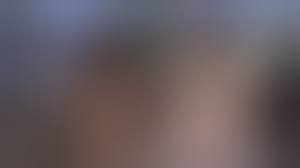 Sexy Teens zeigen Titten am Strand - PORNOENTE.tv