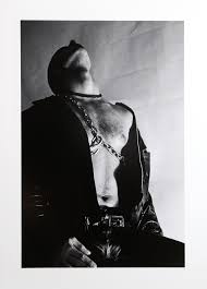 Untitled - Bondage Figure In Chains (41) | RoGallery