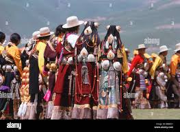 China, Szechuan (Sichuan), Kham region, Khampa men and women in full  traditional costume at one of the festivals Stock Photo - Alamy