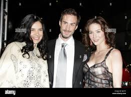 ZULEIKHA ROBINSON JOSEPH FIENNES & LYNN COLLINS THE MERCHANT OF VENICE L.A.  P CINERAMA DOME HOLLYWOOD LOS ANGELES USA 09 No Stock Photo - Alamy