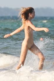Candice Swanepoel Nude Pussy - DATAWAV