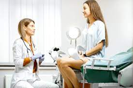 Der erste Frauenarztbesuch | Gesundheitsportal