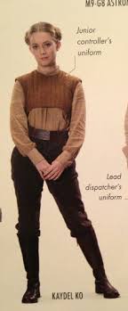 Lieutenant Connix - Star Wars: The Force Awakens... I don't know why, but I  love this look. I also re… | Star wars costumes, Star wars characters,  Lieutenant connix