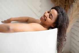 দুপুরে ভাত খাওয়ার পর স্নানের অভ্যাস রয়েছে! এখনি বন্ধ করুন 