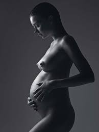Schwanger und nackt: Diese Frauen zeigen ihre Babybäuche