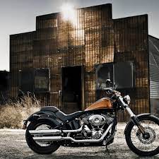 Nackt und ehrlich: Harley-Davidson setzt auf Schwarz - n-tv.de