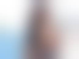 Nackter busen unter bluse sex