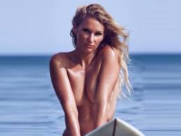Janni Hönscheid: So sexy kann Surfen sein