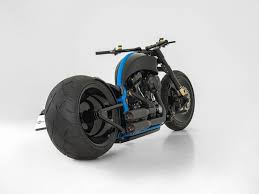 ▷ Harley-Davidson Softail Chopper 'Bugatti' by Bündnerbike