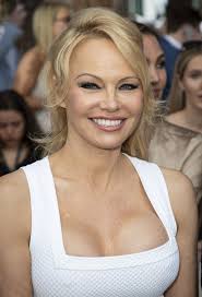 Pamela Anderson'dan ahlaksız teklif iddiası! Sylvester Stallone... -  Magazin haberleri