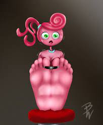 Mommy long legs feet