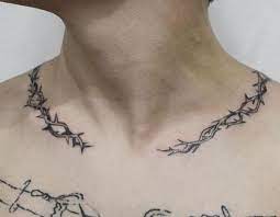 10 Exceptional ideas for male collarbone tattoos