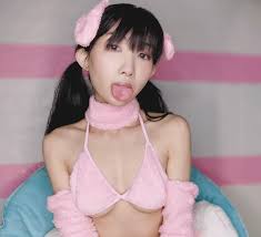 Download and Watch Online Free Porn Videos » OnlyFans – MikanCos – mikan- chan – 1852 Images 268 Videos